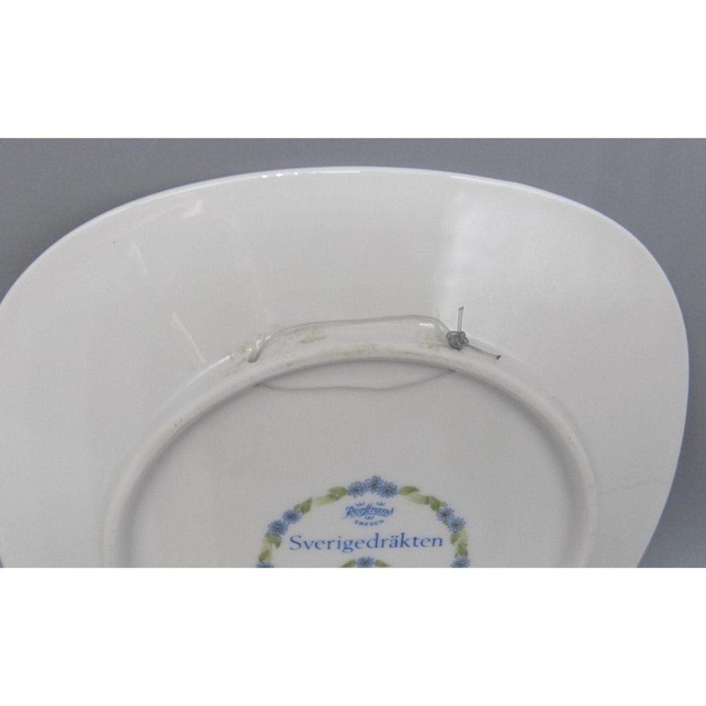 Vintage Rorstrand Sweden JL 0682 7.5" Porcelain Plate Swedish National Costume - Picture 8 of 8